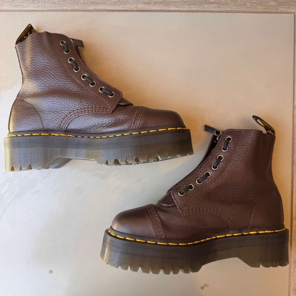 Dr. Martens Sinclair Boot Women 8US/39EU Dark Brown Milled Napa Leather Platform - Picture 6 of 14